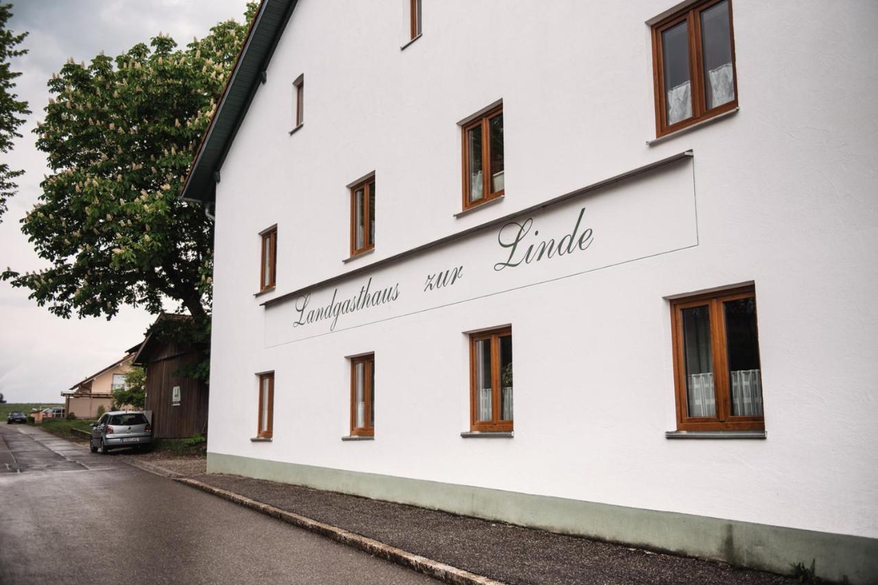 Landgasthaus Zur Linde Pleiskirchen 外观 照片