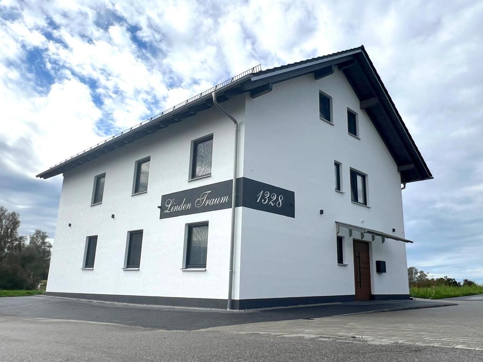 Landgasthaus Zur Linde Pleiskirchen 外观 照片
